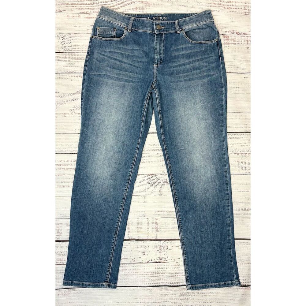 Chico's Platinum  Size 1 Equivalent Size 8 Blue Jeans Rhinestone‎ Pocket Accent